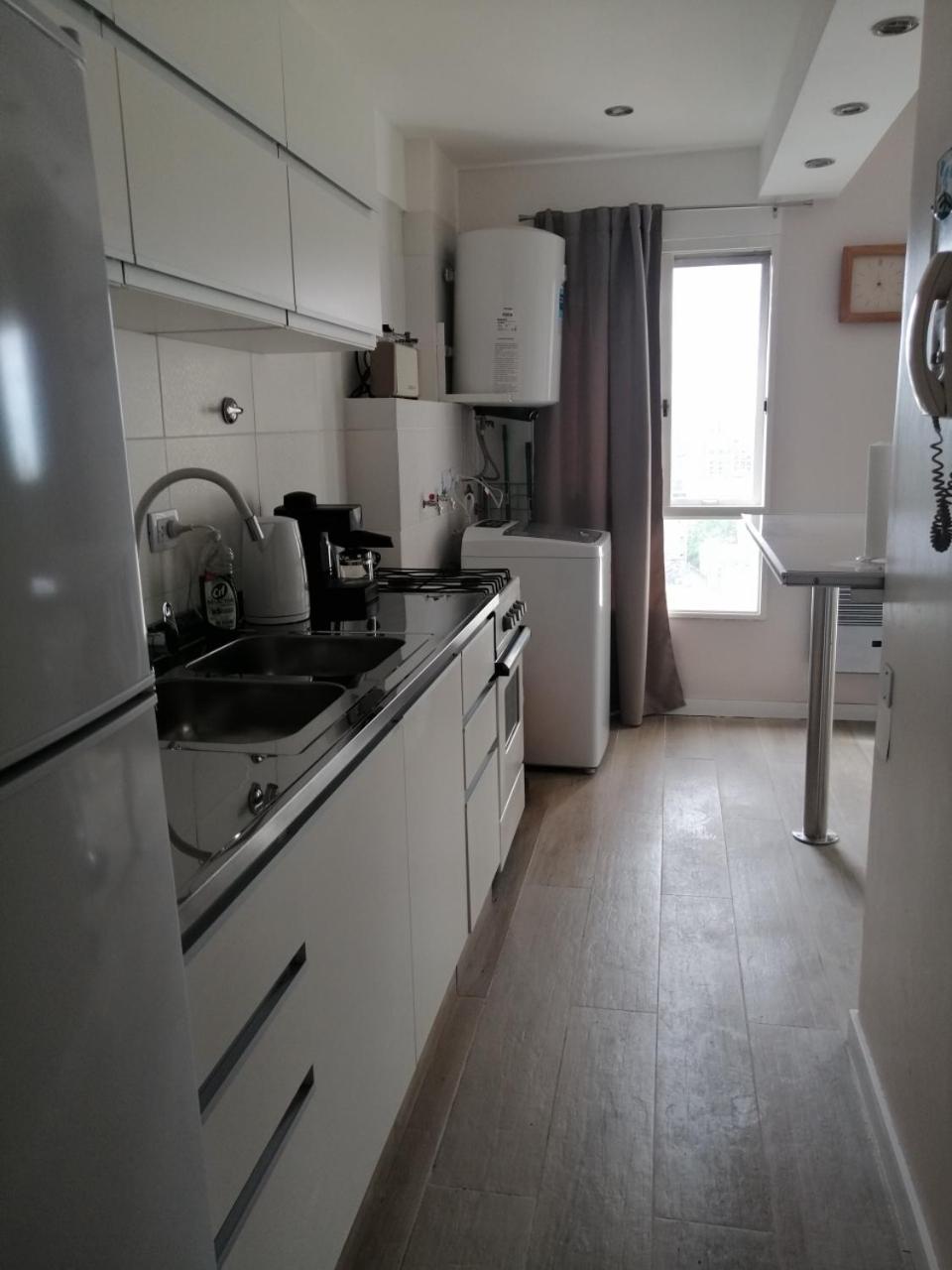 Petit Apartment En Avenida Belgrano Buenos Aires Esterno foto